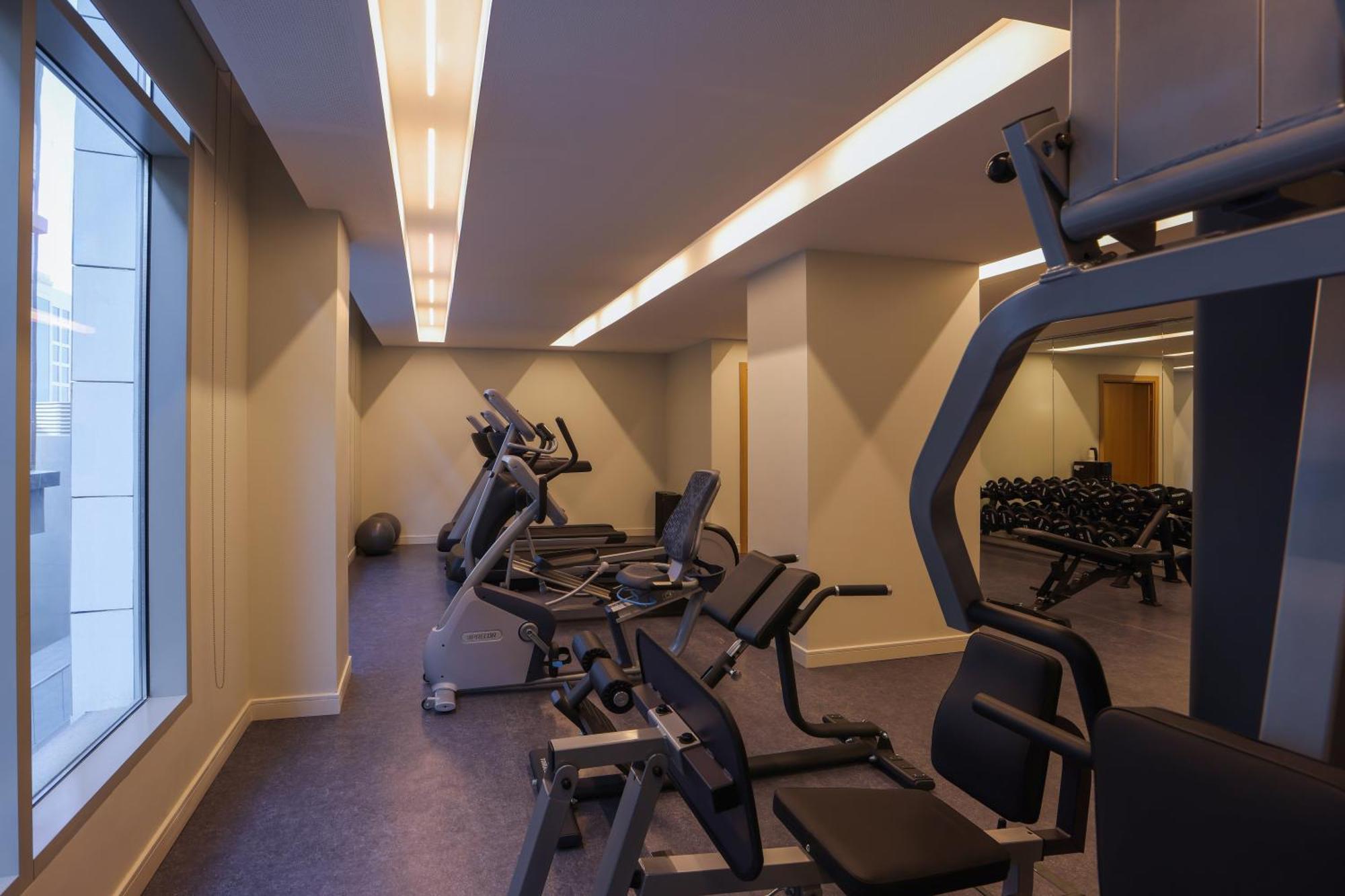 Radisson Hotel & Residence Riyadh Olaya エクステリア 写真