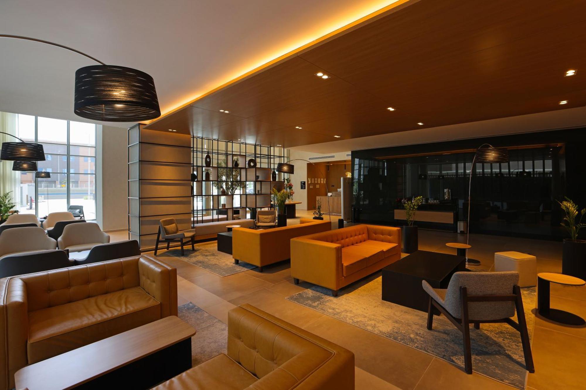 Radisson Hotel & Residence Riyadh Olaya エクステリア 写真
