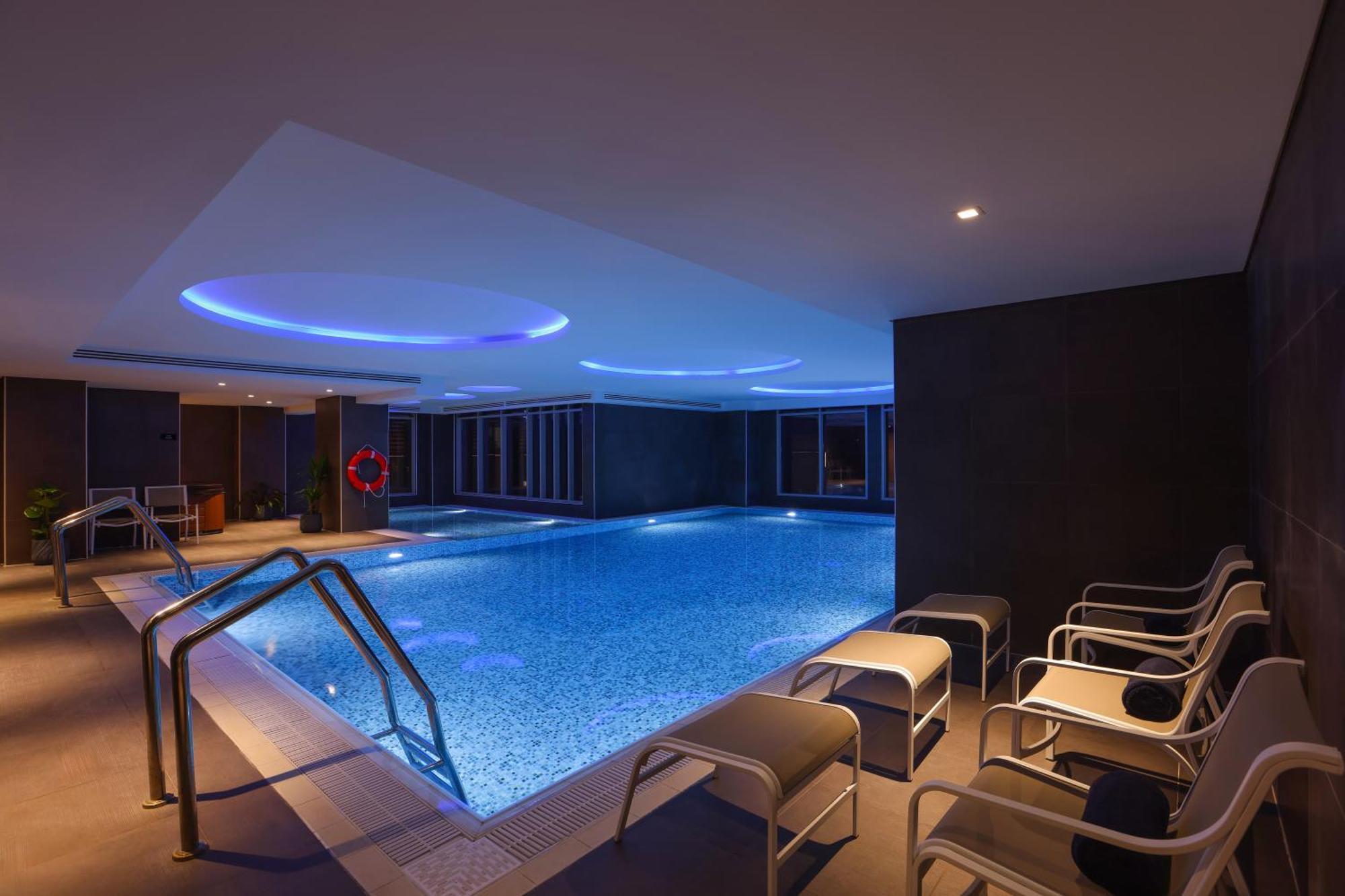 Radisson Hotel & Residence Riyadh Olaya エクステリア 写真