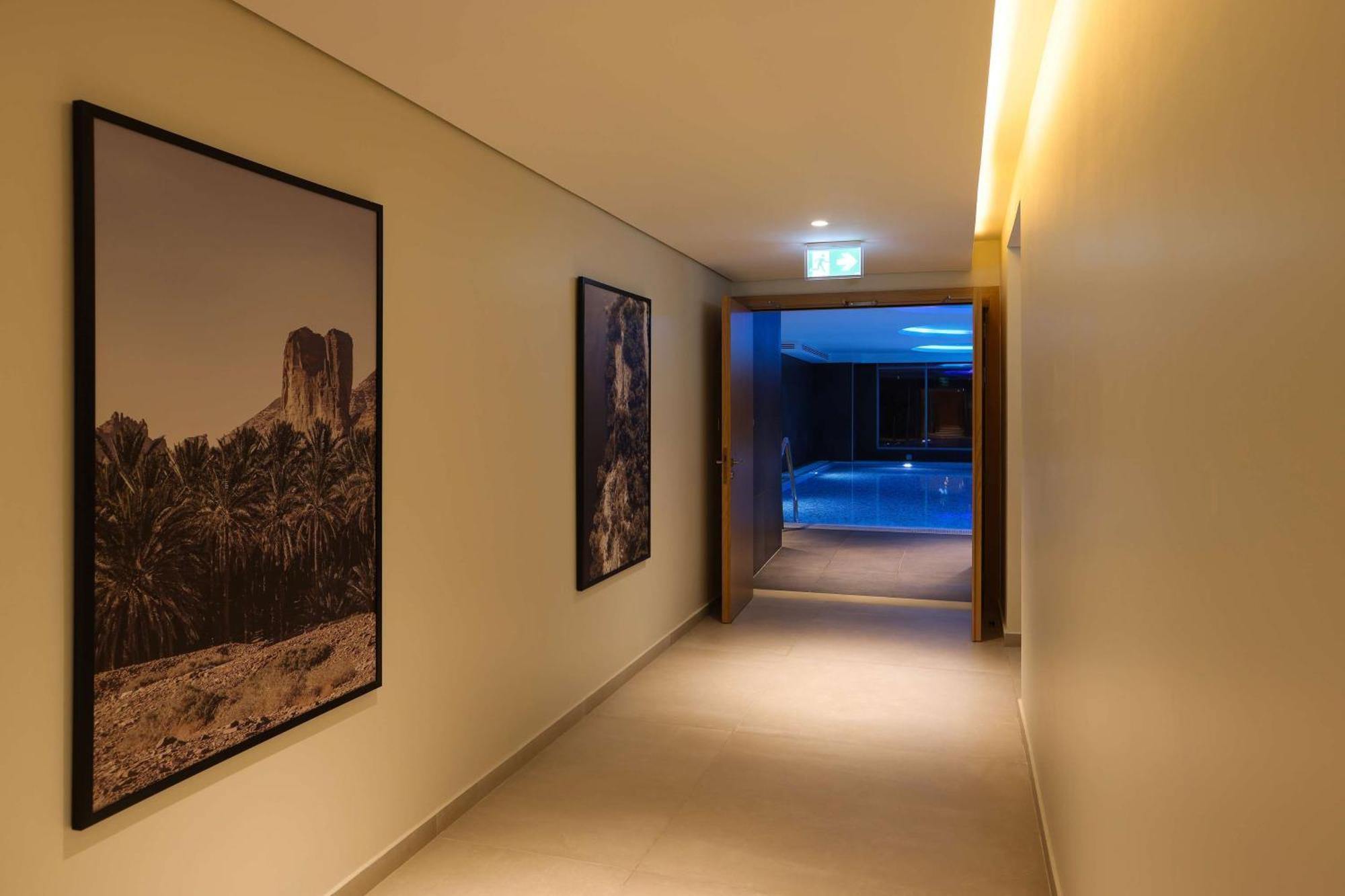 Radisson Hotel & Residence Riyadh Olaya エクステリア 写真