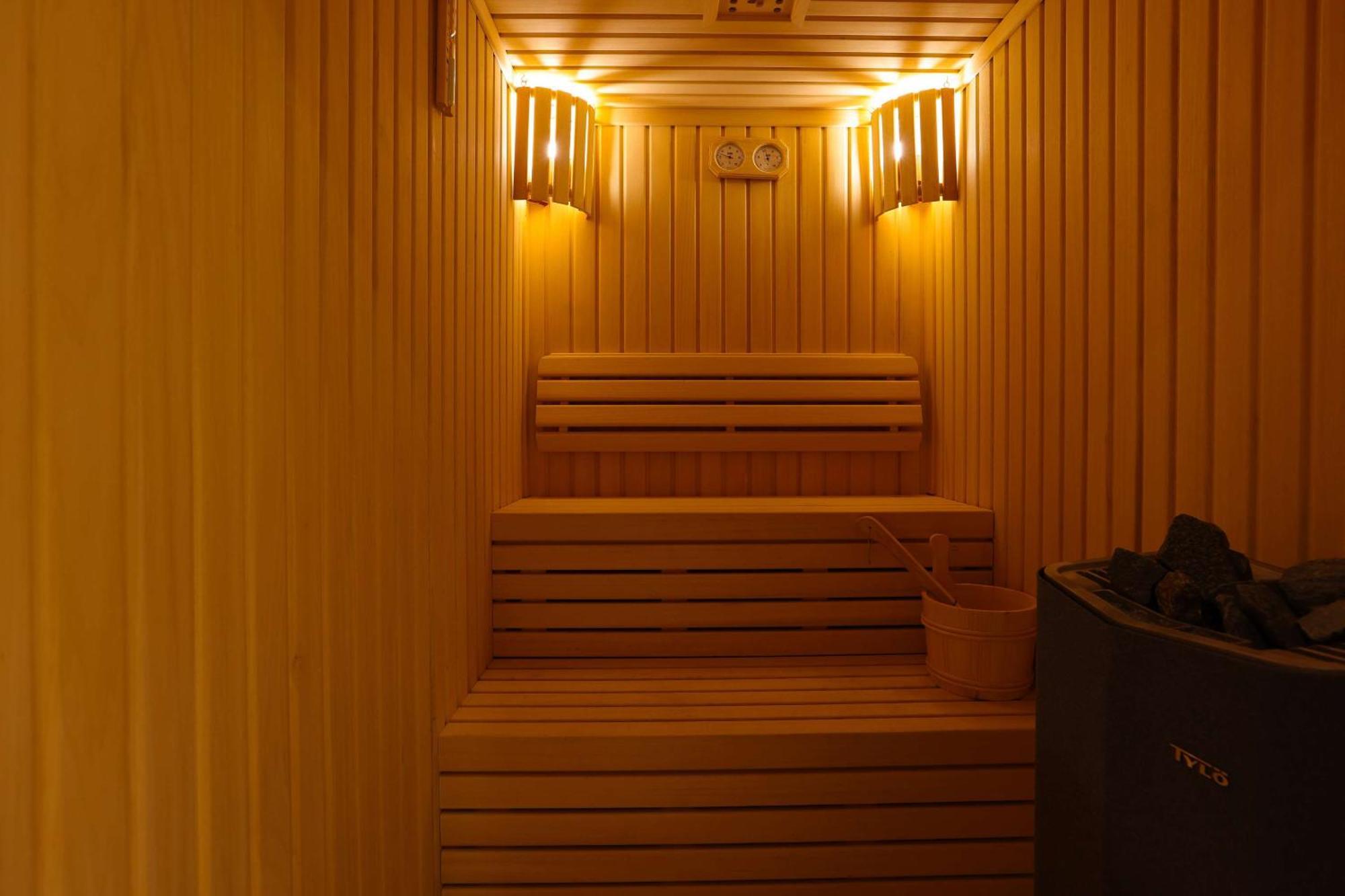 Radisson Hotel & Residence Riyadh Olaya エクステリア 写真