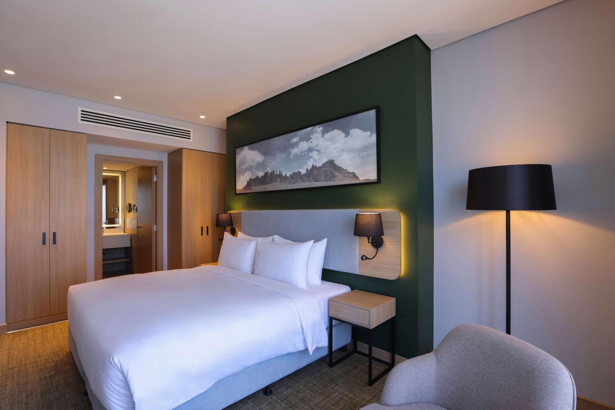 Radisson Hotel & Residence Riyadh Olaya エクステリア 写真